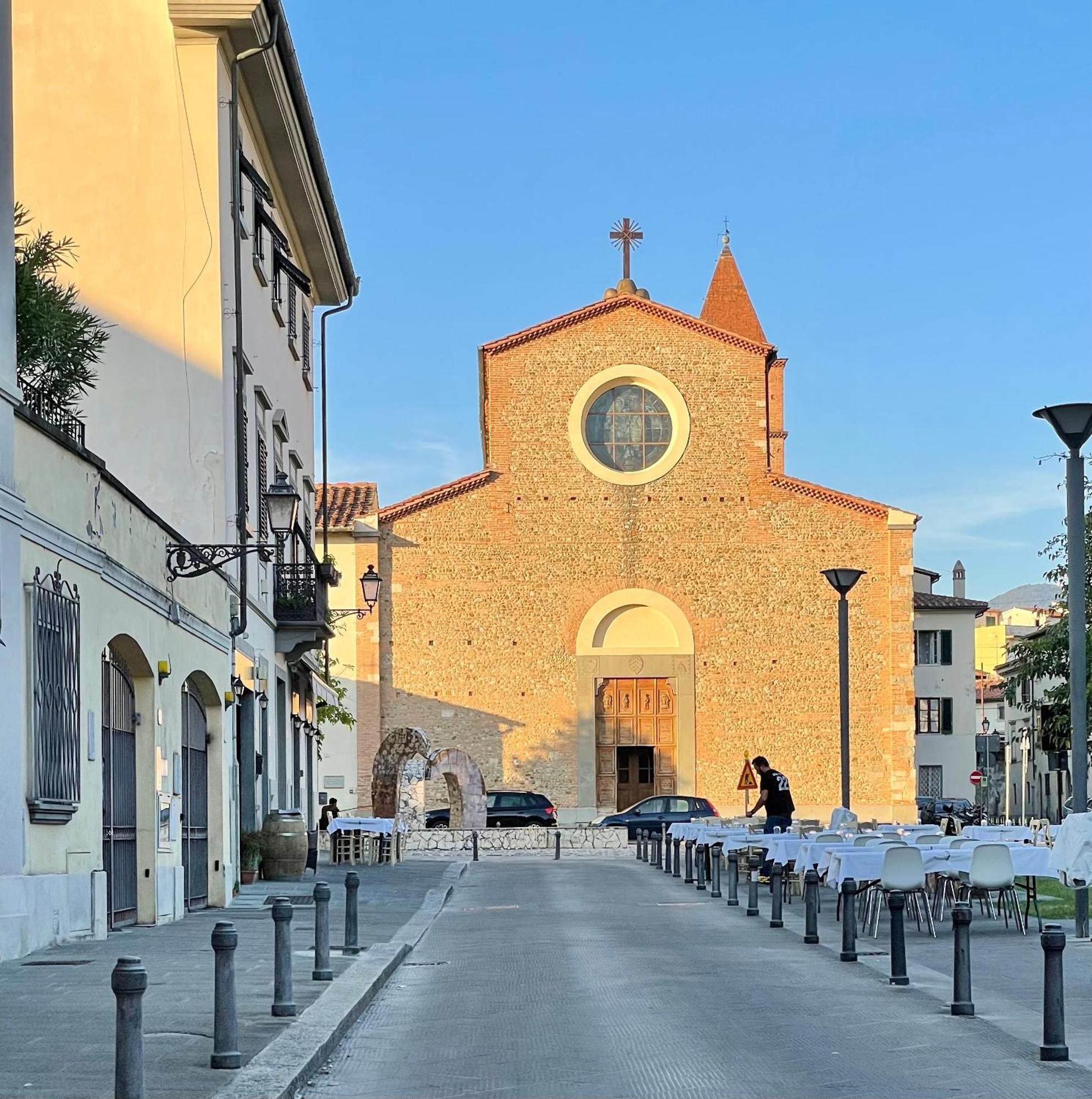 Torre Al Serraglio Прато Екстериор снимка